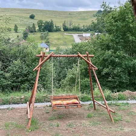 Malé Milé áčko * Malatiny